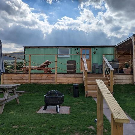 Bespoke Luxury Huts With Hot Tubs. Located In The Black Mountains. Llanveynoe Zewnętrze zdjęcie