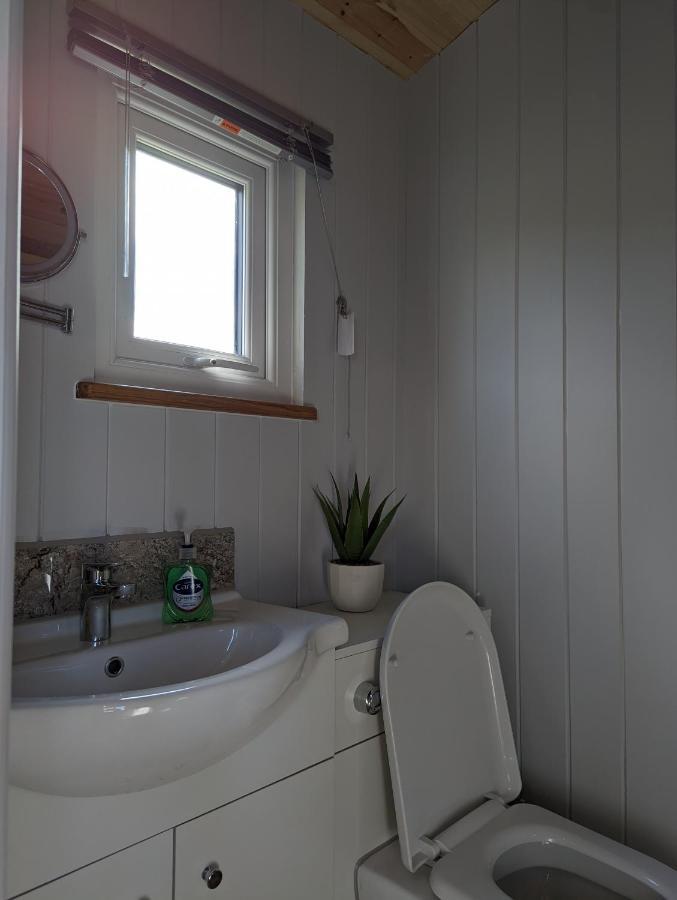 Bespoke Luxury Huts With Hot Tubs. Located In The Black Mountains. Llanveynoe Zewnętrze zdjęcie
